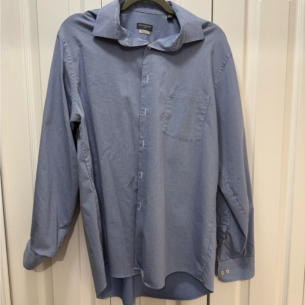 Van Heusen Men's Blue Patterned Button Down Shirt